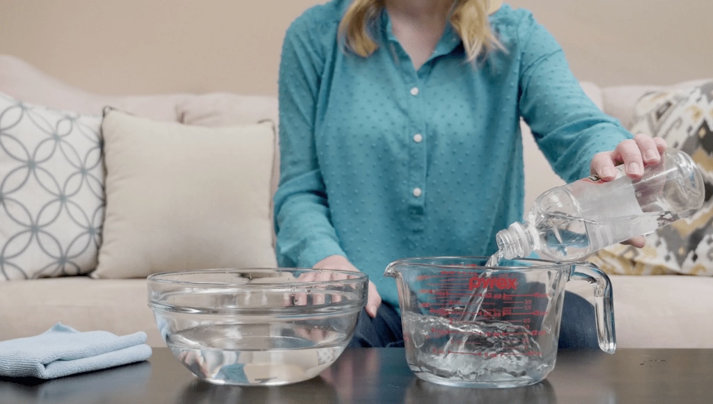 How to Clean (Even the Grimiest) Faux Wood Blinds - The Finishing Touch