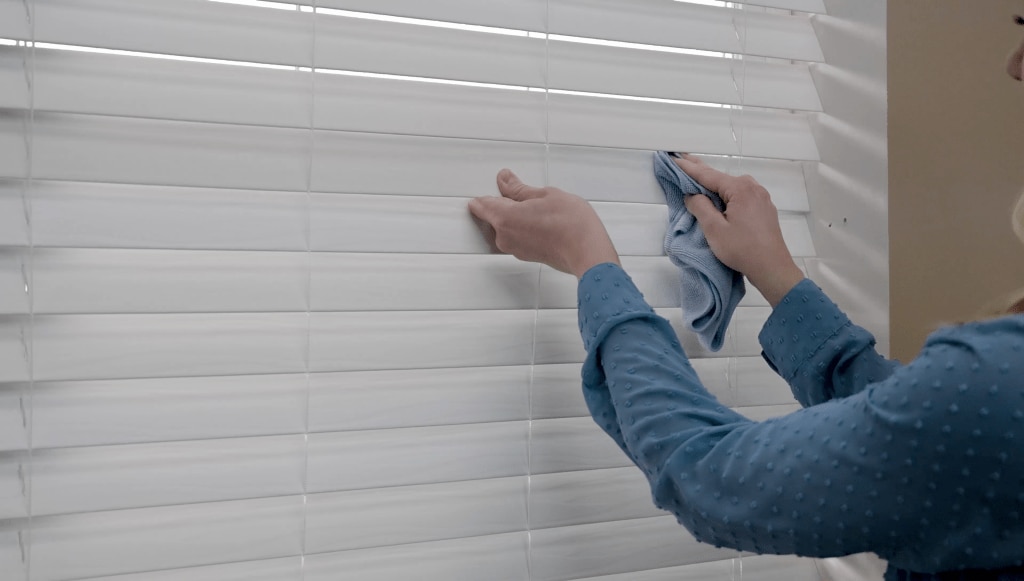 How to Clean (Even the Grimiest) Faux Wood Blinds The Finishing Touch