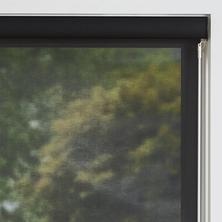 Color: Cannes 5% Mink; Lift: Motorized Wand; Headrail: Cassette Valance; Bottom Rail: External Bottom Bar