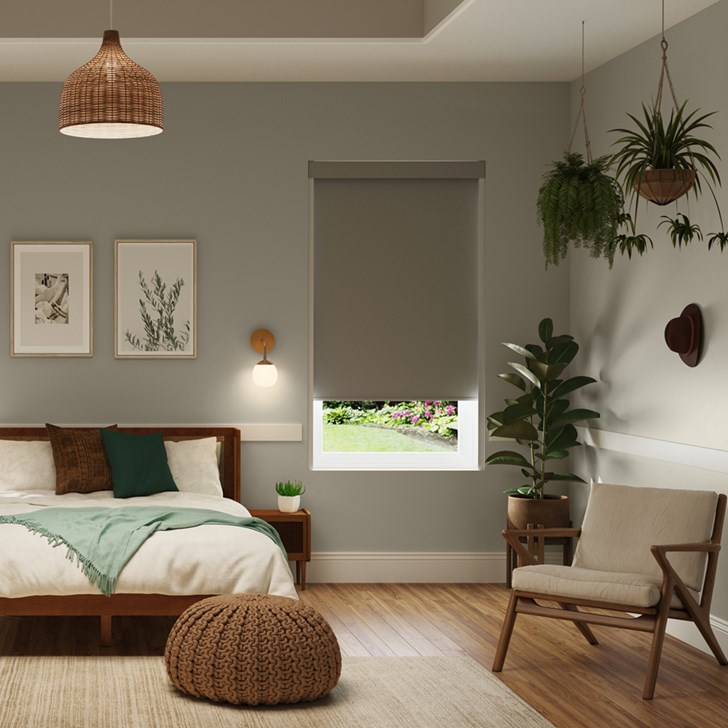 Color: Catania Mist; Bottom Rail: Square Hem Bar; Light Blockers: Grey